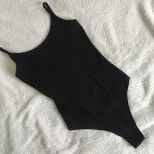 brandy melville scoop backless bodysuit